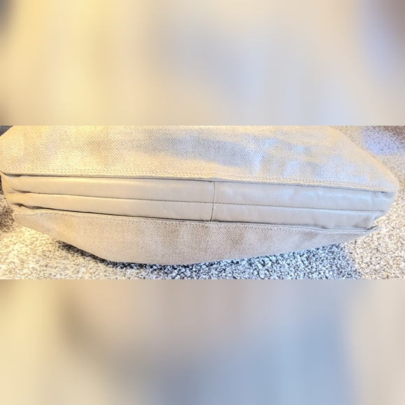 Chanel Beige Caviar Wooden Handles Tote - Picture 9 of 9